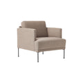 Bequemer Designer-Sessel mit modernem Stoffbezug und schlanken Metallbeinen.